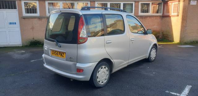 2004 Toyota Yaris Verso 1.3 VVTi T Spirit 5dr